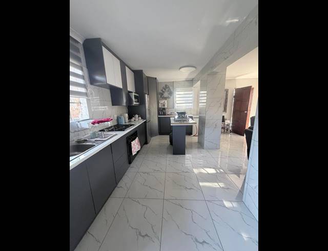 3 BEDROOM HOUSE FOR SALE IN MINNEBRONNE